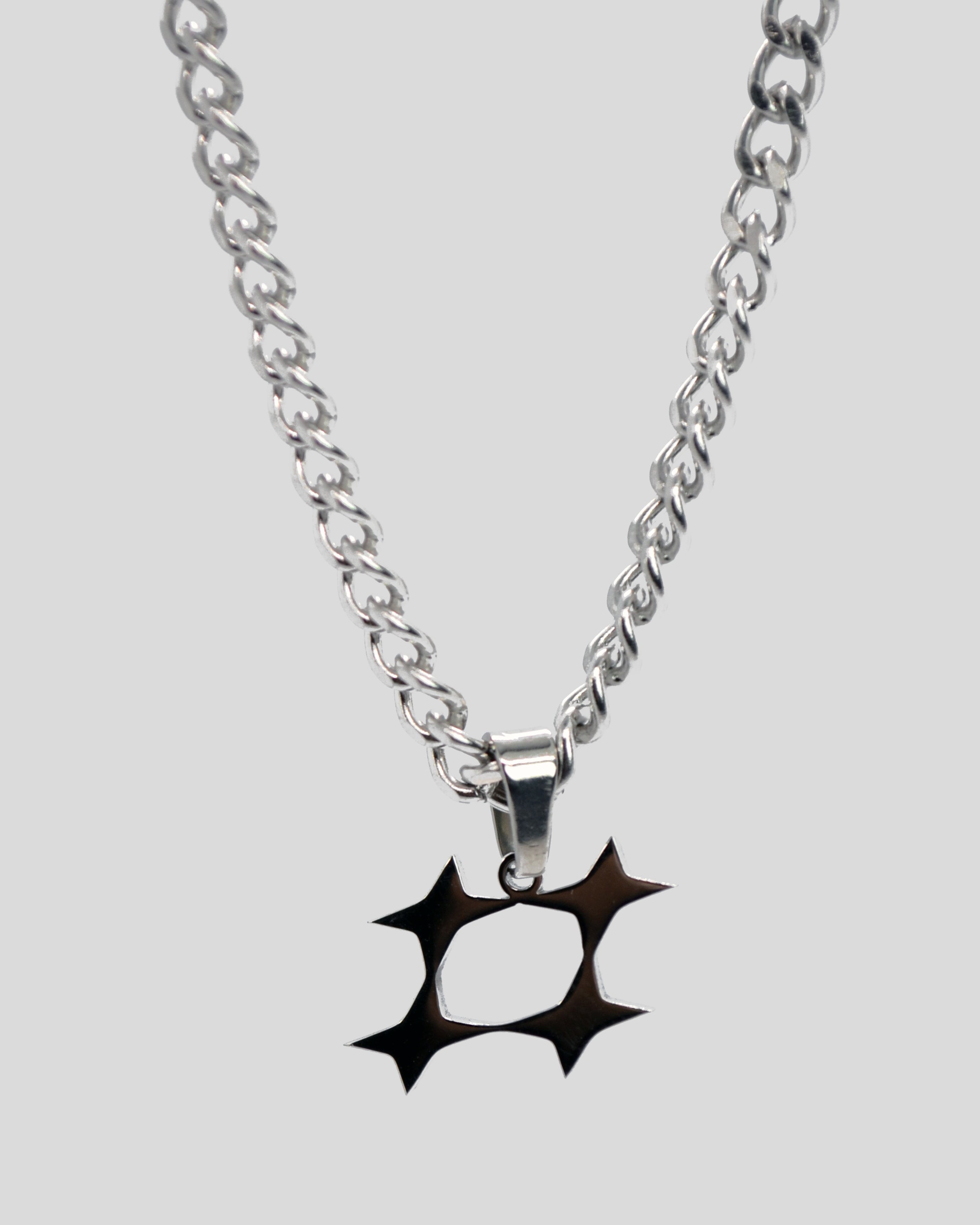 Collar Plateado Four-Star